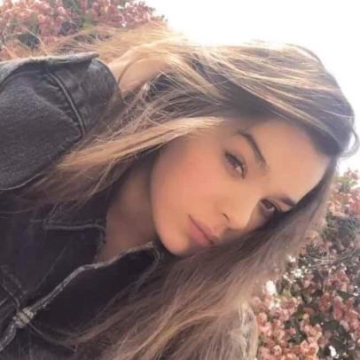 Marianito0112's tweet photo. #TeamHailee https://t.co/6pIhyjqsTb