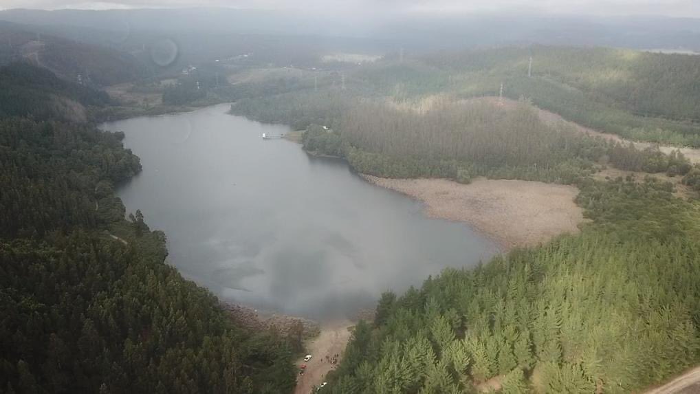 jvalencialab's tweet photo. Recibimos la visita del @mmabiobio @o_reicher en Laguna Quiñenco, para definir el trabajo de conservación de este humedal urbano junto a los concejales y el Comité Ambiental Comunal (CAC) de @CoronelMuni Alcalde @ChamorroCoronel definió prioridad para principal cuenca de Coronel. https://t.co/5HB7q17QOw