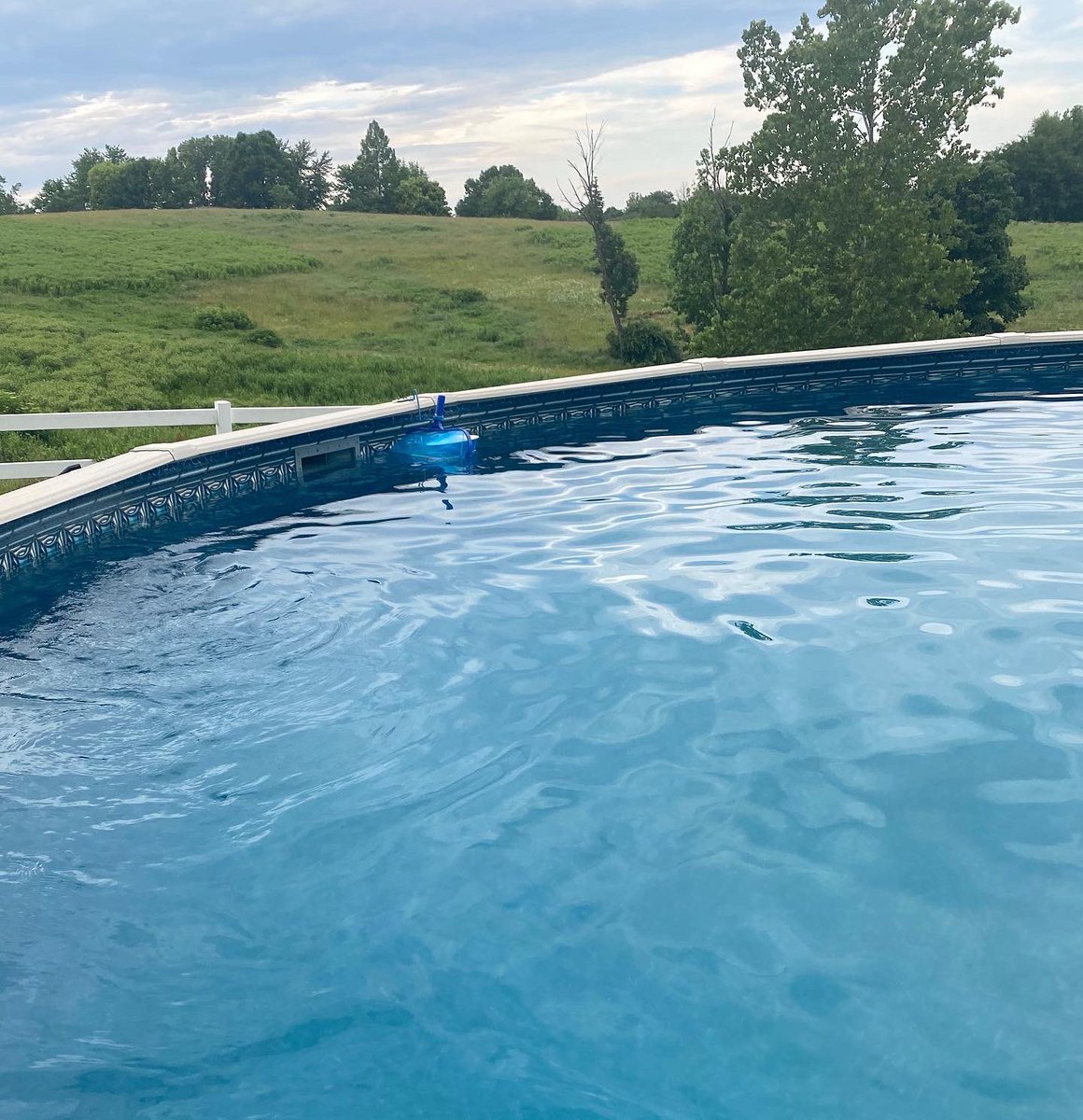 PoolPreppersLLC's tweet image. One of our most recent green to blue projects! #POOL #poolcleaning #PoolTime