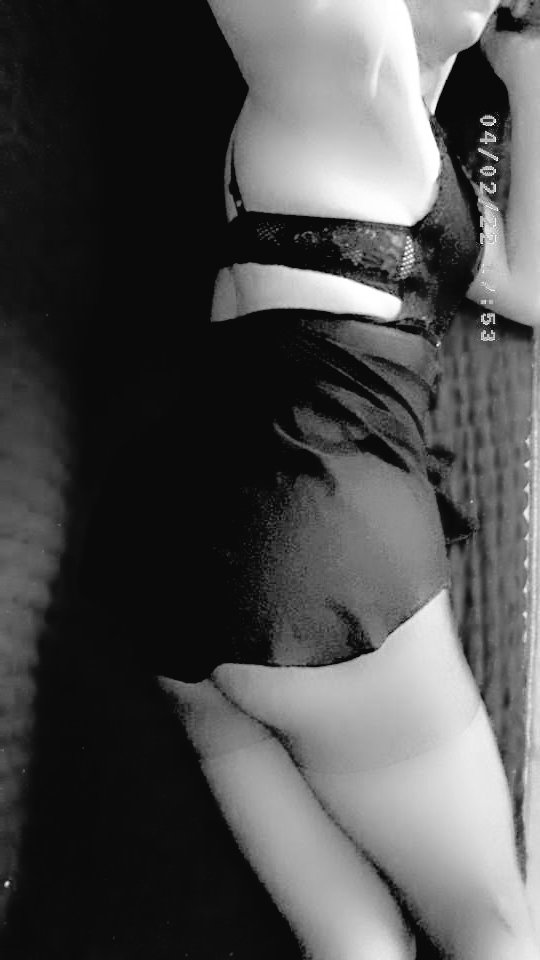 Cd ap 25 yaş Guneşli yar yok 05364848716 wahtsap yaz  @ Bağcılar - Güneşli instagram.com/p/CekWhodIxLO/…