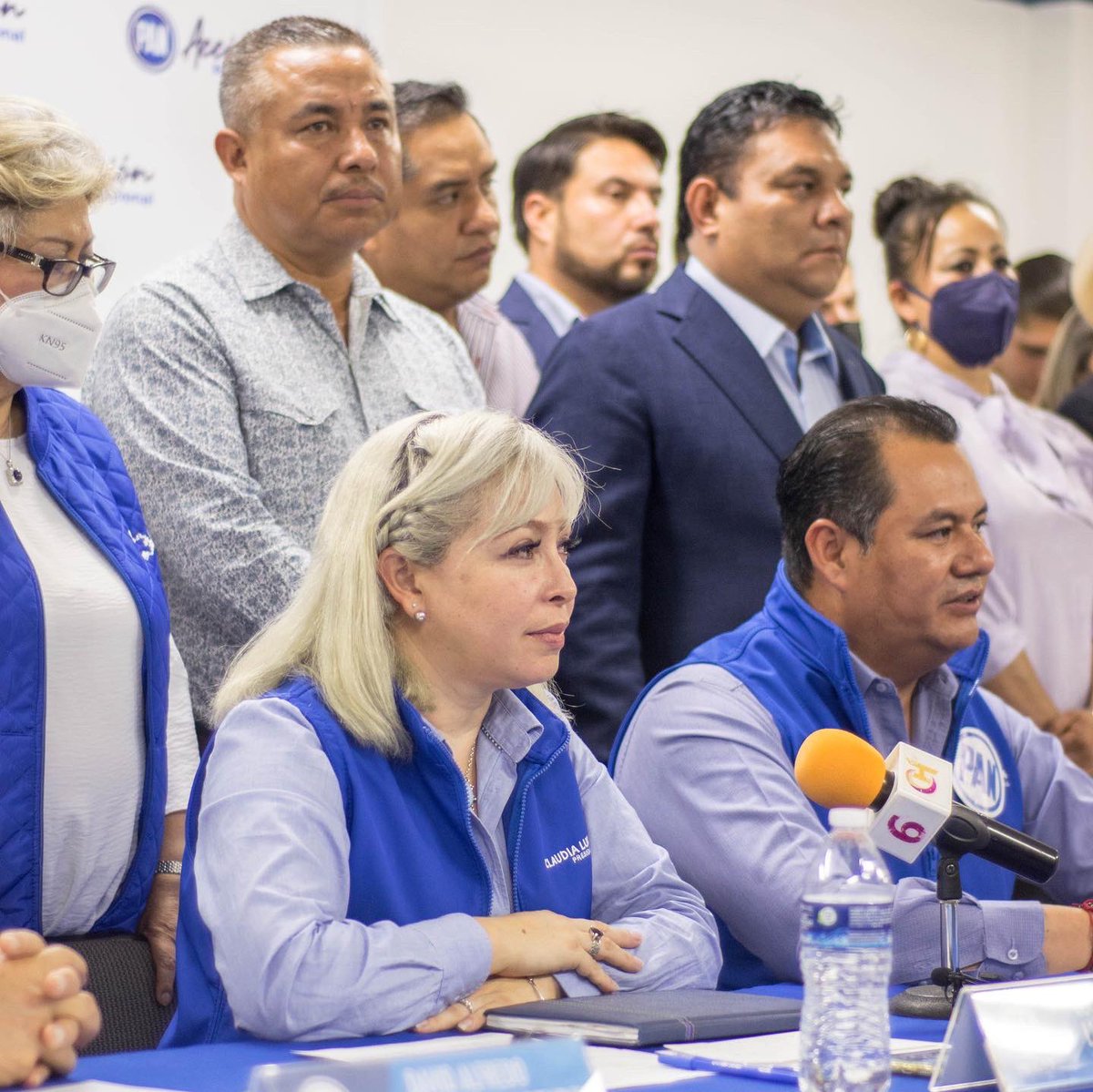 claudialunai's tweet image. Rueda de prensa | Como @PAN_Hgo, continuaremos realizando una reflexión con los diferentes órganos del partido sobre el rumbo de Acción Nacional para el 2024. Vamos a trabajar tanto al interior como al exterior de nuestra institución. 

#AcciónNacional #PANHidalgo