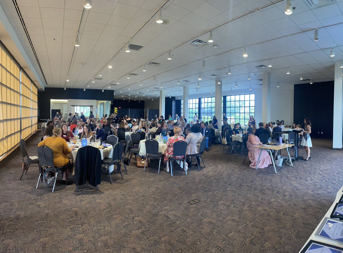 PRSARochester's tweet photo. Congratulations to all of tonight's #ROCPRism awardees!
Thank you to all who joined us to celebrate the excellent communications work in our community! We continue to be blown away each year!
The complete list of awardees will be available soon at https://t.co/WxWGE6wZpx https://t.co/0xO1O8Cogb