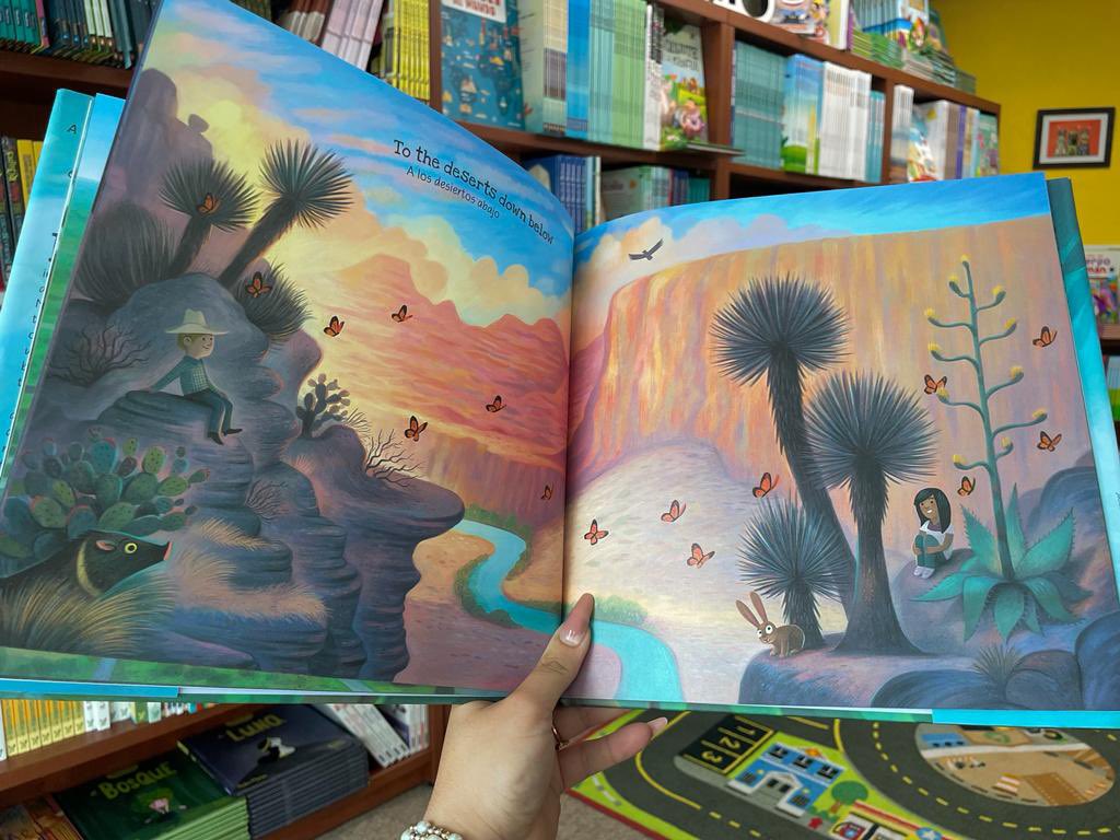 msbookspr's tweet photo. Con vivas ilustraciones, ven y disfruta de este maravilloso viaje de las mariposas.🦋 
En Inglés y en español, Mister G, narra el viaje anual de la mariposa Monarca. 

📚Consíguelos  en👉🏼 https://t.co/G6dhHGEfig

📖 Estamos abierto de lunes a viernes

⏰ Horario: 10am-6pm https://t.co/f7PyO3b2Lm