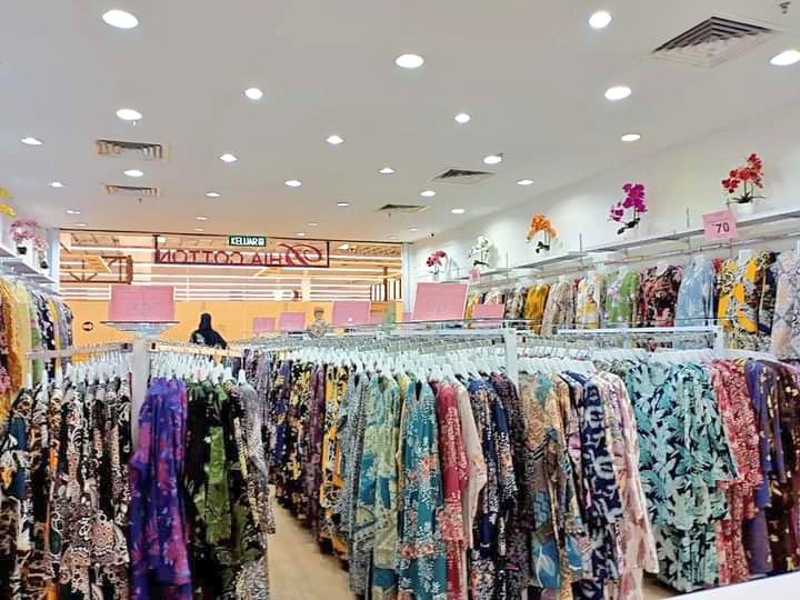 yseikaaa's tweet image. Pov : you decided to have more bajukurung cotton ✋🏻😫