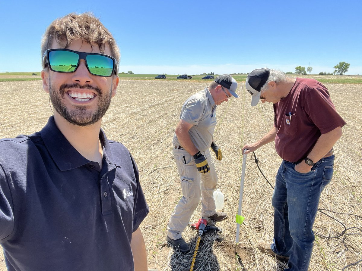 am_breck's tweet photo. Had a beautiful day installing @SentekTech soil moisture probes for the @UNL_TAPS program. Great opportunity for students, growers, competitors and industry leaders to all come together and learn about the benefits of tech in ag! https://t.co/guz4wXOHoX