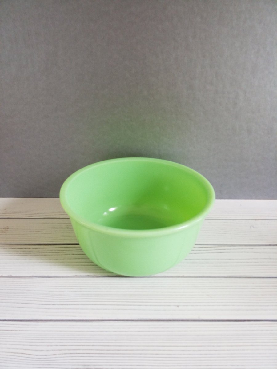 Excited to share the latest addition to my #etsy shop: Jadeite Mixing Bowl Green Glass Kitchen Vintage Uranium Vintage etsy.me/3xvjrb1 #green #baking #mixing #mixingbowl #glass #kitchen #bowl #jadeite #vintage