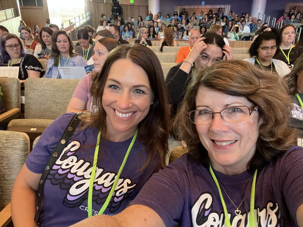 carol_stclair's tweet photo. Spending our summer together at the #SMSDPLCInstitute ! Go Cougars! @Crestview512 . So much to learn and so much to share with our peers and students! https://t.co/X5asN4cv1d
