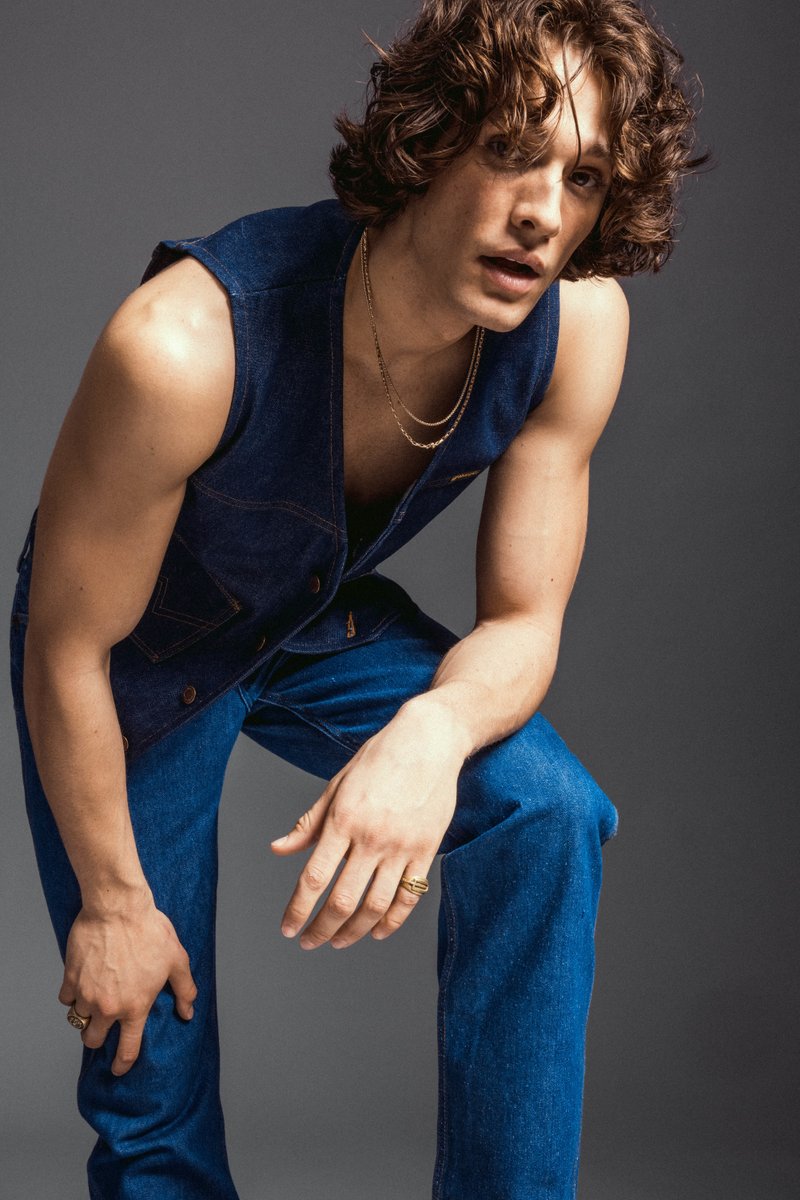 SEE_KNOW_NY's tweet image. #DenimDaze: SEE/KNOW's premiere vintage capsule collection featuring all things denim.

Shop now

bit.ly/3O07v6E