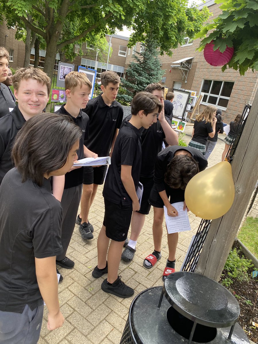 Agata Kowalski tweet media