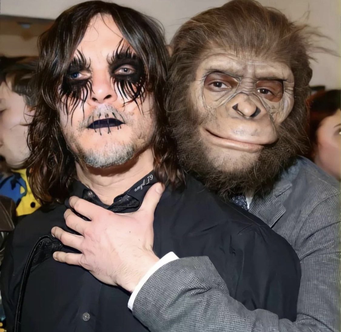 🔔🔔🔔🔔🔔🔔🔔🔔🔔🔔🔔🔔🔔

One of our beloved Norman Reedus <a href="/wwwbigbaldhead/">norman reedus</a>’s Insta posts didn’t tweet-link!! 😯

Posted ~7 hours ago : instagram.com/p/Cejcm4YIzsG/…

Congratulations on the Reedus repost, Amy <a href="/amyd_79/">amyd_79</a>!! 😃 Yay!!! 🎉🤸‍♂️🎉🤸‍♂️🎉💜

#NormanReedus

RT :