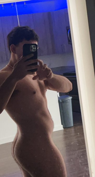 🙈 https://t.co/AUhAoaPKkD