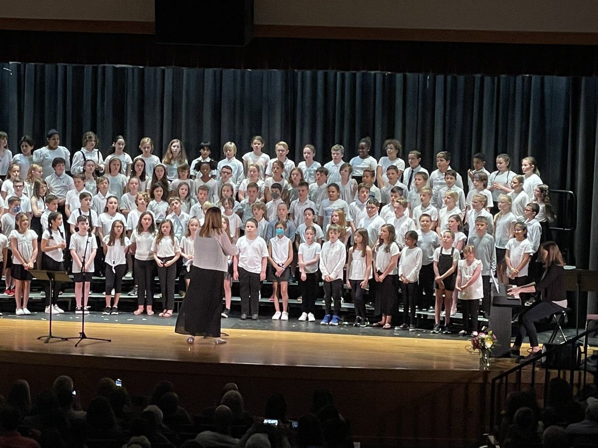 laevansmath's tweet photo. Clough and Memorial 4th grade chorus concert!  Great Job!!#memupton #mursd https://t.co/Co3WQRX0vp