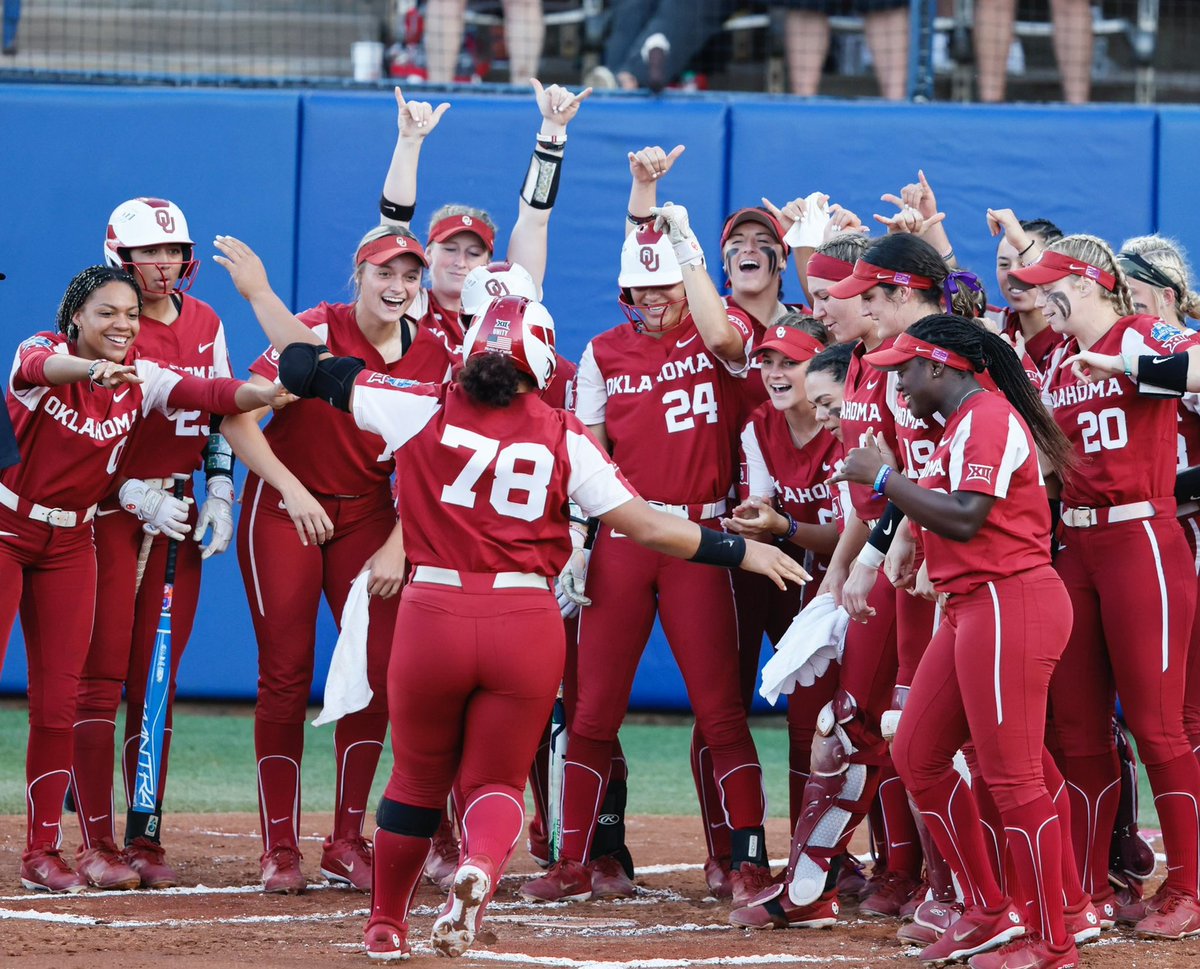 OU_Softball tweet picture