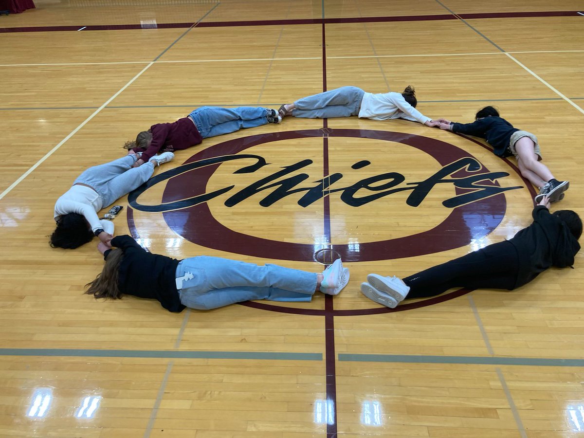 OkemosCheer's tweet photo. Team bonding winners! Cepal Bairm, Kaitlin Burton, Lily Bond, Ariana Davenport, Nicole Bishop, and Amanda white. 1. Random picture. 2. Wolves picture. 3. Chief picture. 4. Gym area pix and 5. Door 1 picture of our school Great job! https://t.co/wYlbq13w7u