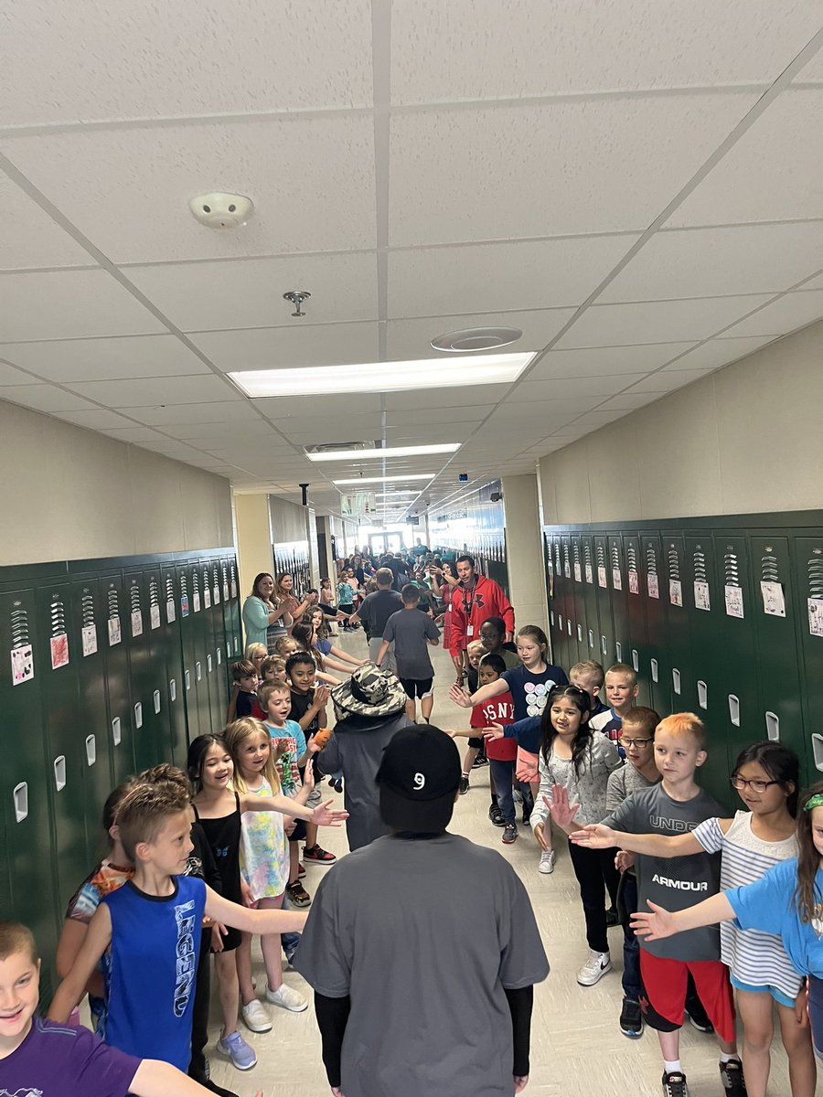 Mrs. Bennett's Class tweet media