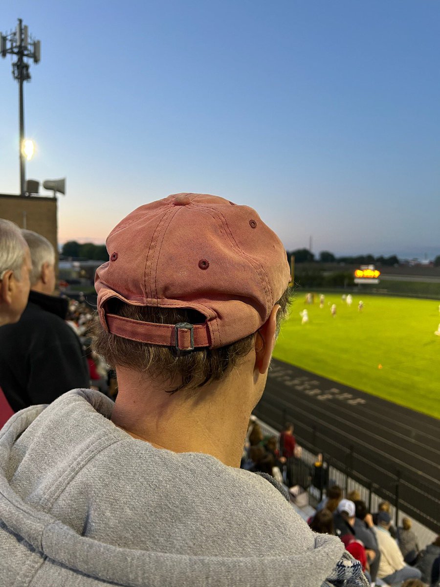 lid_all's tweet photo. I don’t always watch sports, but when sticks and balls are in play I do try to make it.  #middletonLAX #Playoffs https://t.co/hxuXAIMuua