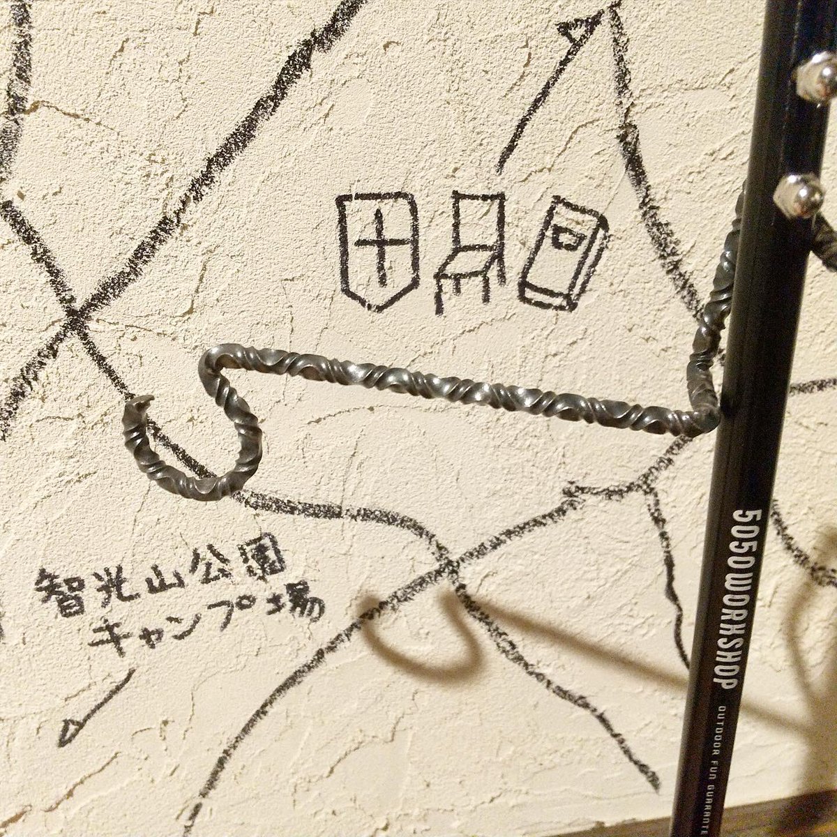 tateisukanna_'s tweet photo. 緊急入荷です
ねじりの神が再び降臨しました

ほんとにちょっとの入荷なんで
ダッシュでどーぞ

よーいドン

#タテイスカンナ #musclecamp #minimuscle #2WAYSTAND用交換ハンガー #2waystand #キャンプ #アウトドア #川島町 https://t.co/3h1ZeIspnn
