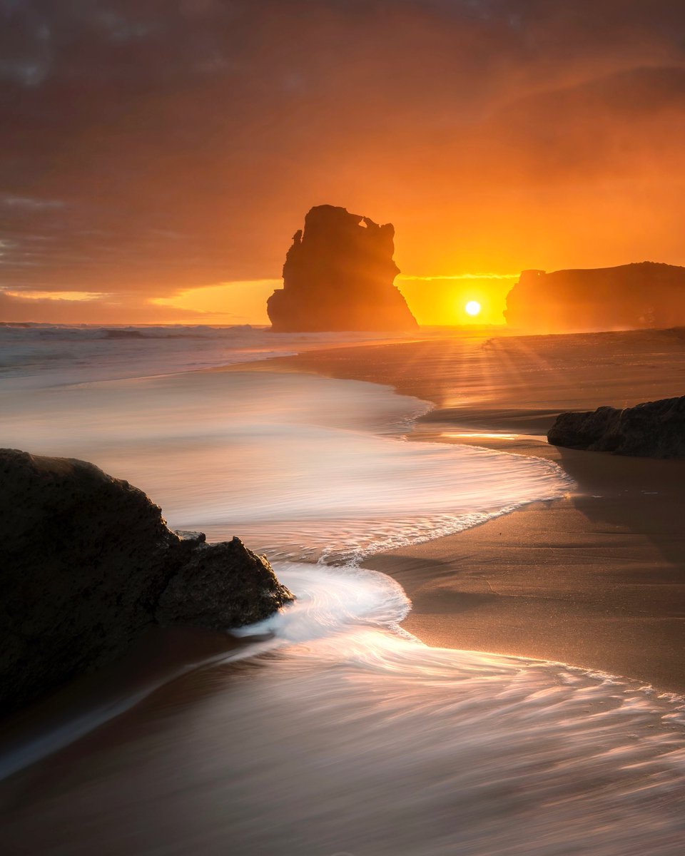 Another shot from my sunset visit to Gibson Steps last month. I love the foreground water in this one 😁 #PhotoOfTheDay #Canon #Australia