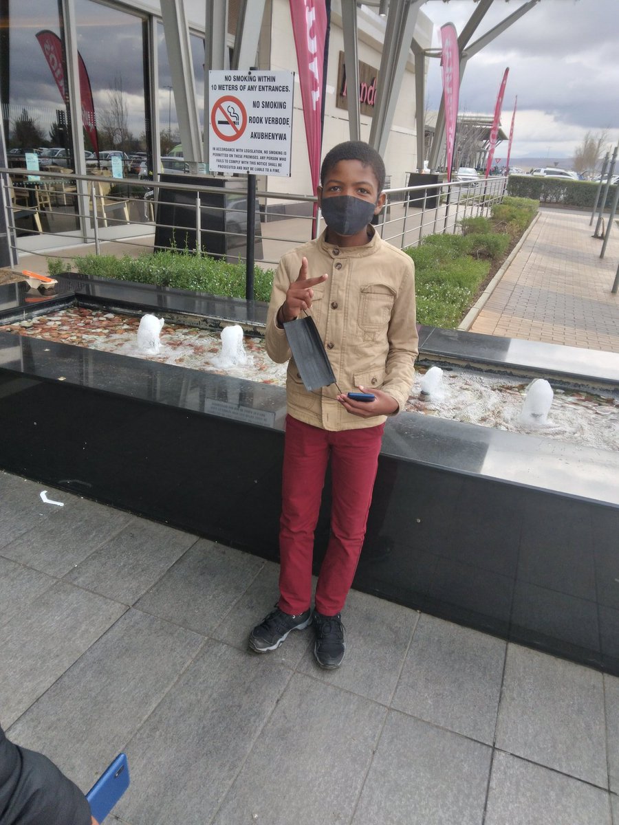 I haven't seen my son in a while 😒 My daughter was here and spent the weekend with me but my boy I miss 💔 my young G 🤟