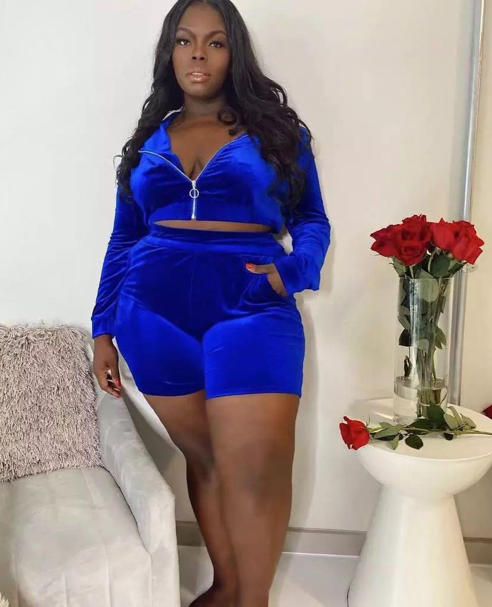 Perfectbundleco's tweet photo. Shop the “Movie Night” set now in sizes L-4XL don’t forget to use code RELAUNCH22 #plussizefashion #phoenix #dropshippingboutique #perfectbundle #plussize #SmallBusiness #BlackOwned #BlackTwitter https://t.co/qLFFJfowwh