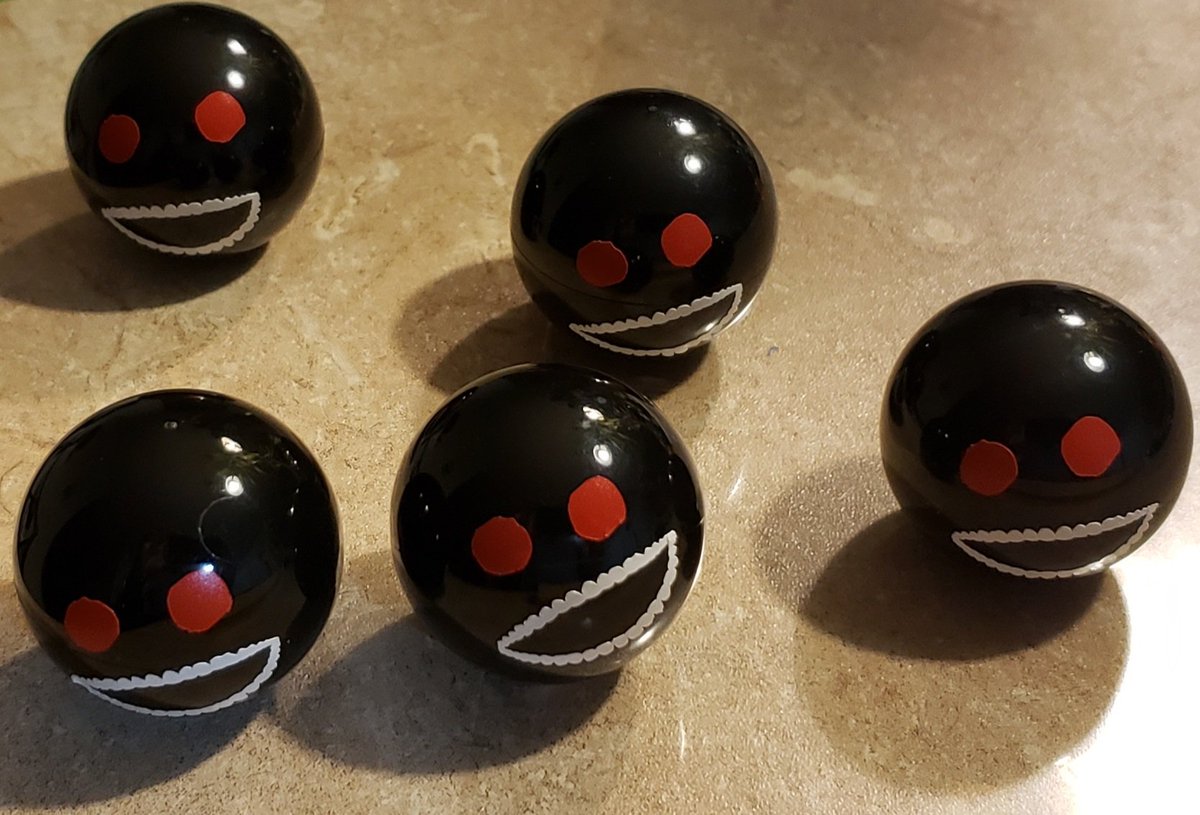 fightstickguy's tweet photo. Gonna have 5 Eddies on the shop at https://t.co/BPuPXU3hrM sometime in the next 48 hours! There will be more but they are a little ways away! #Eddie #Zato #GuiltyGearStrive #FightstickGuy https://t.co/MqOz8MPvBL