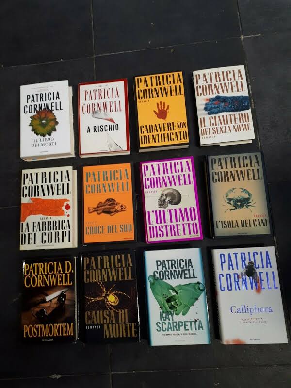 Lo sai cos'è il suicidio? [...] 'L'estremo vaffanculo di chi vuole avere sempre l'ultima parola.'
[Kay Scarpetta]
#PatriciaCornwell
#9giugno 1956
#BOTD

Patricia Cornwell,
scrittrice, giornalista.