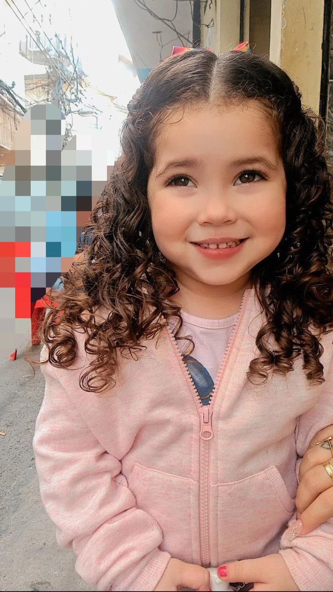NinhaTinkerbell's tweet photo. Te amo mas que tudo ❤️minha menina 🥰 https://t.co/sbKEBGc76h