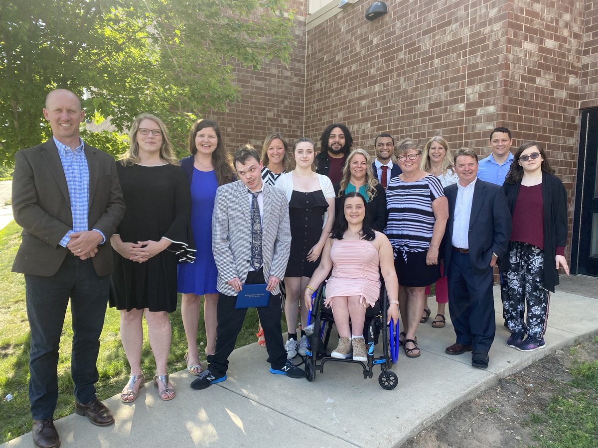 Congratulations to our Passages graduates! A special night celebrating some accomplished, thoughtful young people! #WeAre832