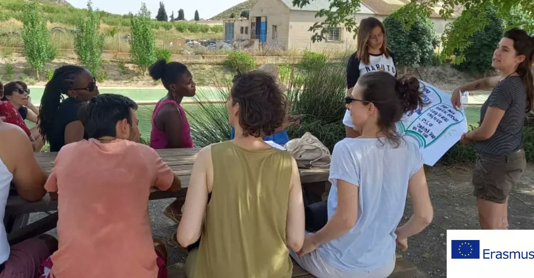 soul_xpressions's tweet photo. The topic of Migration is one to tackle with tender sensitivity, great compassion and responsibility. This week, in a seminar organized by Cazalla intercultural in Coy, Lorca, Spain.
Co-funded by European Commission under Erasmus+ programme.
#ErasmusPlus
#Ageofmigration https://t.co/1yfajfsfNL
