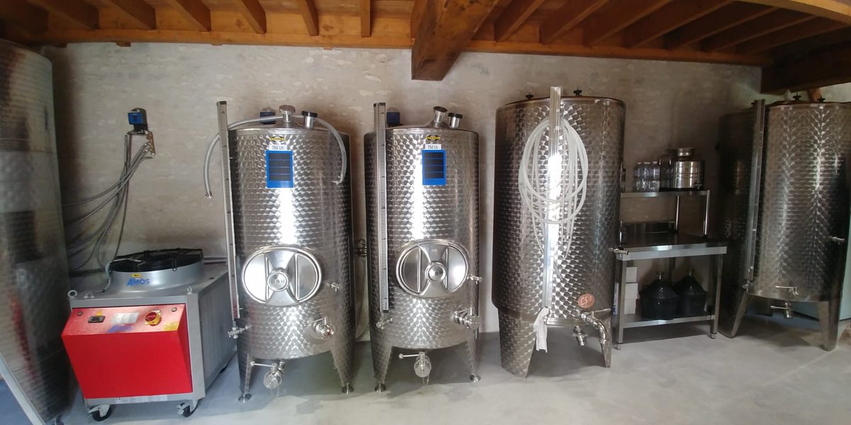 Hier le #CofarmingTour nous a fait découvrir <a href="/Faronville/">Vodka Faronville</a> : la 1ère #FermeDistillerie qui transforme pommes de terre en #vodka et #gin. 🥔

#Merci à Paul-Henri et <a href="/PaulineLeluc/">Pauline Leluc</a> pour leur accueil et pour cette visite passionnante. 🍸

<a href="/Co_Farming/">#CoFarming</a> #agriculture #entreprenariat