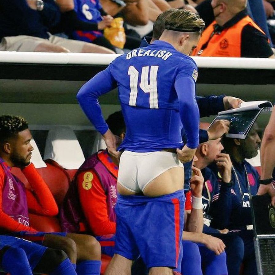 Fit Famous Males tweet media