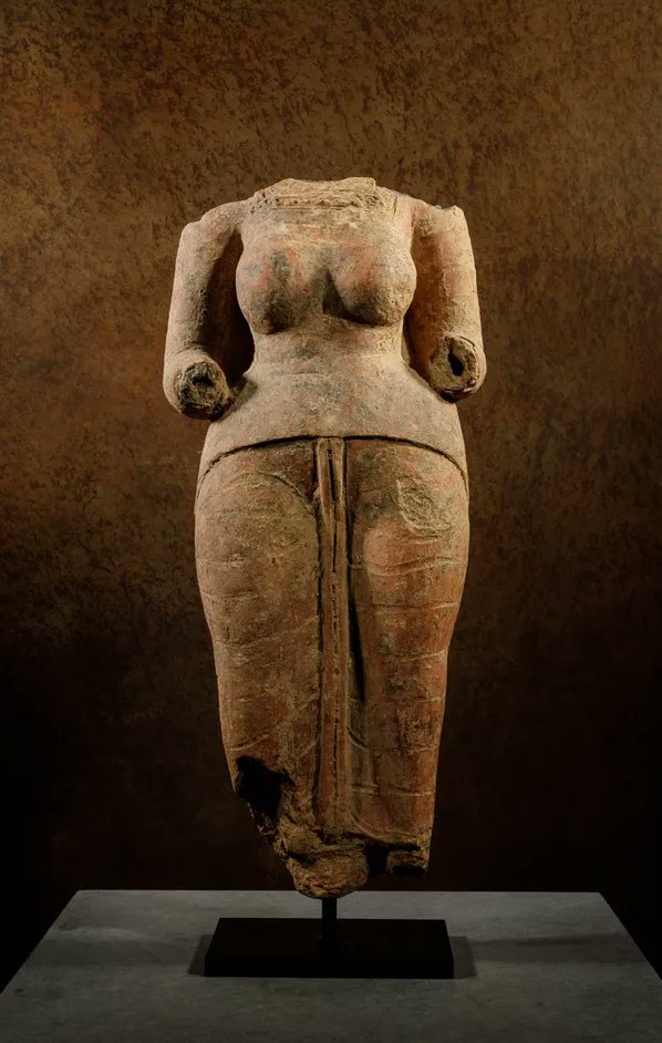 ParisArtDeVivre's tweet photo. 🎎 Asia's Week 🎏 has just started yesterday in #Paris.
Major #artgalleries specialized in #asianart &amp; #antiques, #auctionhouses and cultural institutions join forces to highlight ✨  the richness of #AsianArts in #France.
https://t.co/Q5TJXMDDHa #PrintempsAsiatique https://t.co/Qs6OCz2c0C