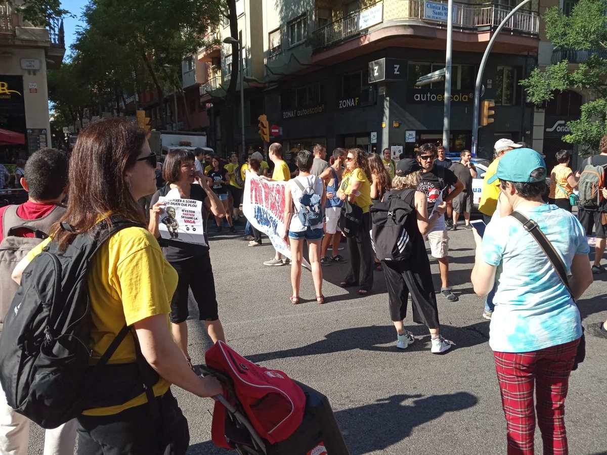 COSEducacio's tweet image. Nova jornada de vaga a l&apos;ensenyament. #fixesa #nodecretdeplantilles coseducacio.wordpress.com/2022/03/07/sob…