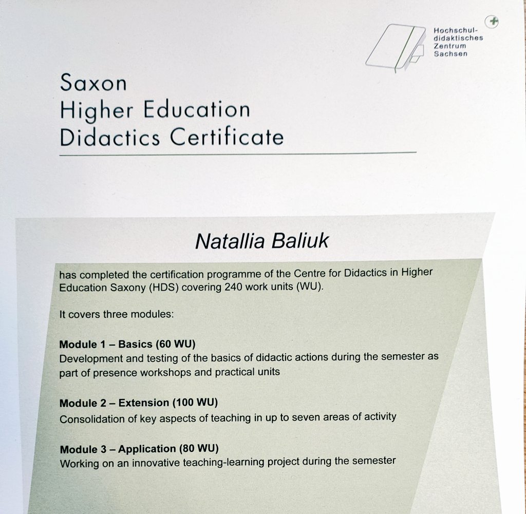 Und fertig 🎉 So ein tolles Angebot von @HDSachsen mit vielen Workshops zu allen möglichen hochschuldidaktischen Themen und einem Regen kollegialen Austausch. Eine große Empfehlung 👨‍🎓
#hochschuldidaktik #weiterbildung