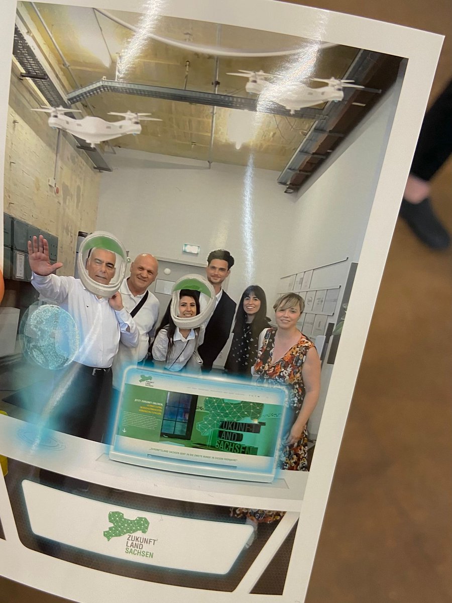 📍 Visitem <a href="/SpinLabLeipzig/">SpinLab - The HHL Accelerator</a>, una Start-Up Accelerator per Smart Cities, Energy and E-Health. Tenen una gran proposta innovadora que dona suport a empreses emprenedores i que ens ha cridat molt l'atenció! <a href="/SmartCTclusters/">SmartCTClusters</a>