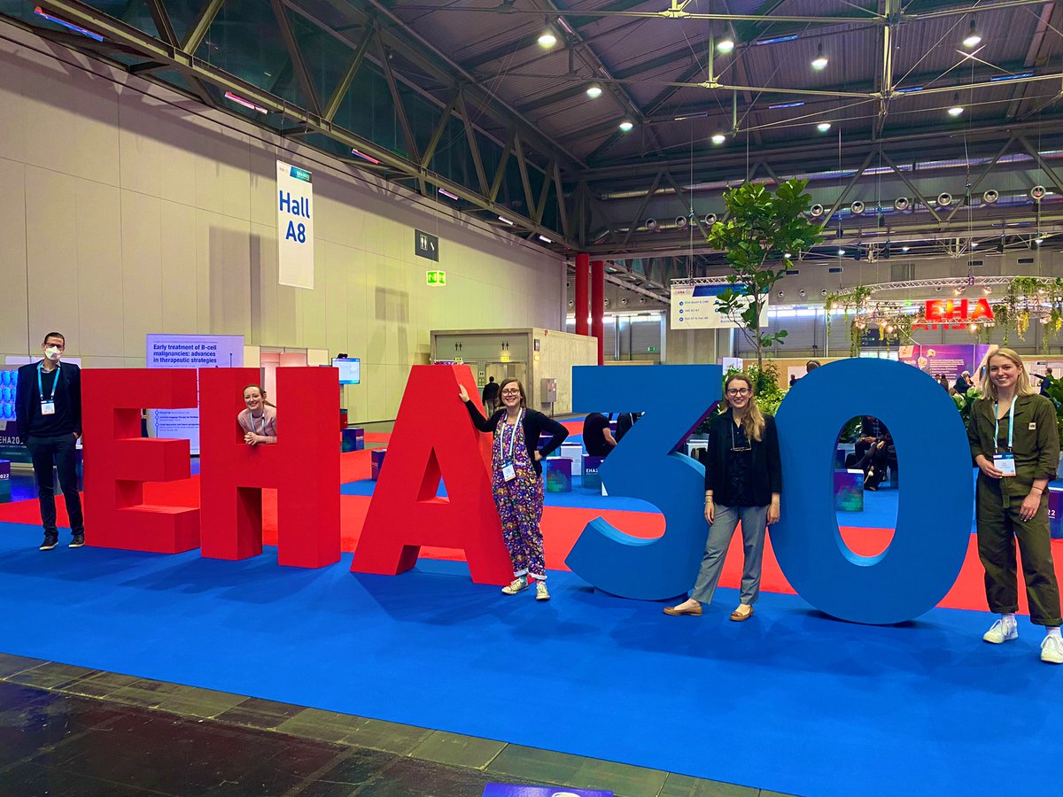 Hello Vienna! So excited to be here with @SiFTW @ejayawant @KimShar23413743 and Emma!  #EHA2022 #EHA22 @EHA_Hematology @young_eha @Sussex_Haem