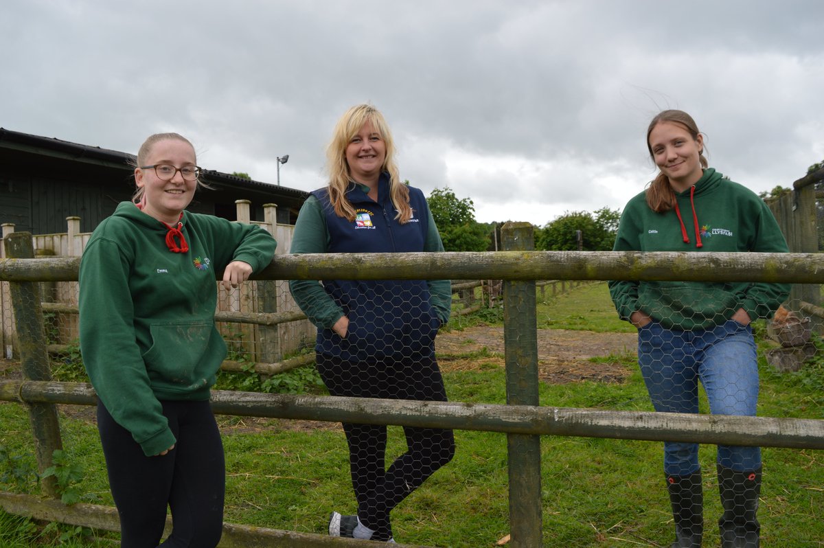 Lesley Innes (@lesleyinnes3) on Twitter photo Incredible day <a href="/CowsOnTour/">CowsOnTour</a> telling the farming story @colegcambria Llysfasi. Amazing group of volunteers including <a href="/NFUCymru/">NFU Cymru 🚜</a> <a href="/HybuCigCymru/">HCC</a> <a href="/lovinglivestock/">Cheryl Reeves</a> so many learning activities for over 500 enthusiastic school children...now that's a busy day! #WelshFarmingWeek Incredible day <a href="/CowsOnTour/">CowsOnTour</a> telling the farming story @colegcambria Llysfasi. Amazing group of volunteers including <a href="/NFUCymru/">NFU Cymru 🚜</a> <a href="/HybuCigCymru/">HCC</a> <a href="/lovinglivestock/">Cheryl Reeves</a> so many learning activities for over 500 enthusiastic school children...now that's a busy day! #WelshFarmingWeek