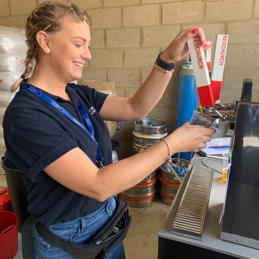 hospicestclare's tweet photo. St Clare Summer Party @ 1st July!

🍻 Beer @redchurchbrewer
🍹 Gin @stortspirits
🍕 Slow Dough Pizza Co 
🍖 BBQ @BbqStortford
🎤 Live music 

Book now 👇🏽
https://t.co/G8xPVJT9dj https://t.co/ztuNnAn8zp