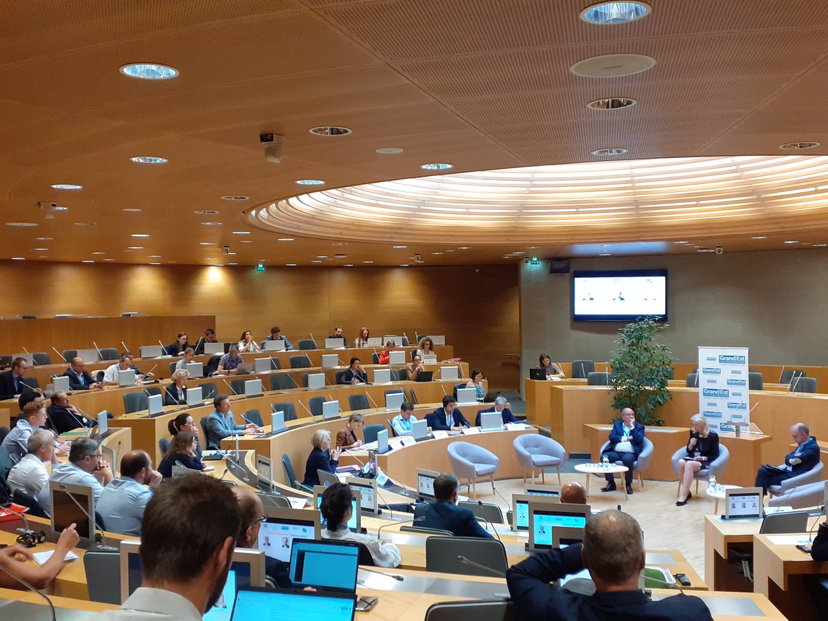 Ouverture de la conférence "#agriculture et #énergie : ensemble pour un modèle durable" sur la #methanisation, le #biogaz et le #biométhane, par <a href="/PmanginMeuse/">Philippe Mangin</a> de la <a href="/regiongrandest/">Région Grand Est</a>, Olivier Dauger de <a href="/GazRenouvFrance/">France Gaz Renouvelables</a> et @PiaImbs de  <a href="/strasbourg/">Strasbourg.eu</a> !