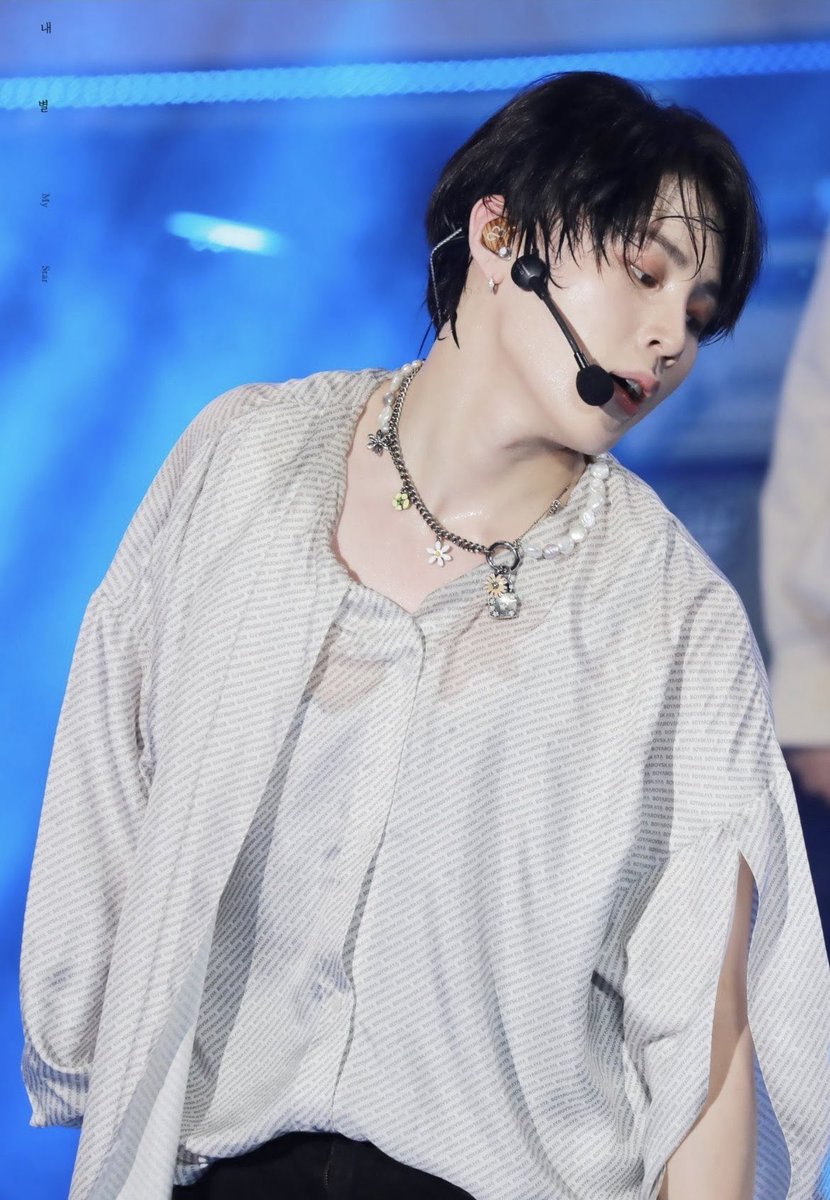 h8mOOrHhMjj2puo's tweet photo. 後ろはこういう感じね🫣💕
#하성운 #HASUNGWOON #ソンウン
@gooreumseng #BNFfestival https://t.co/L2zPm3UJiA