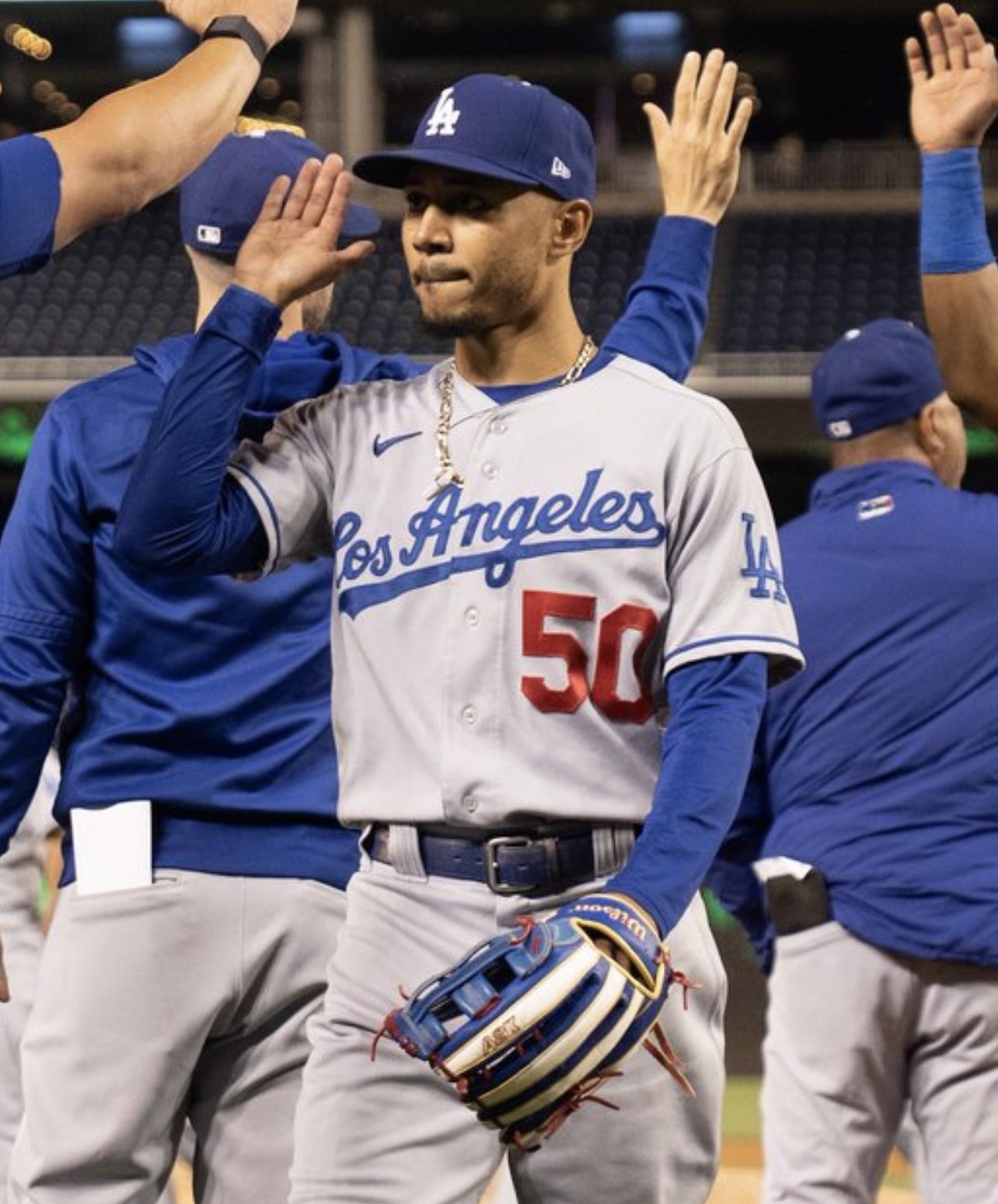 dodgers road uniforms