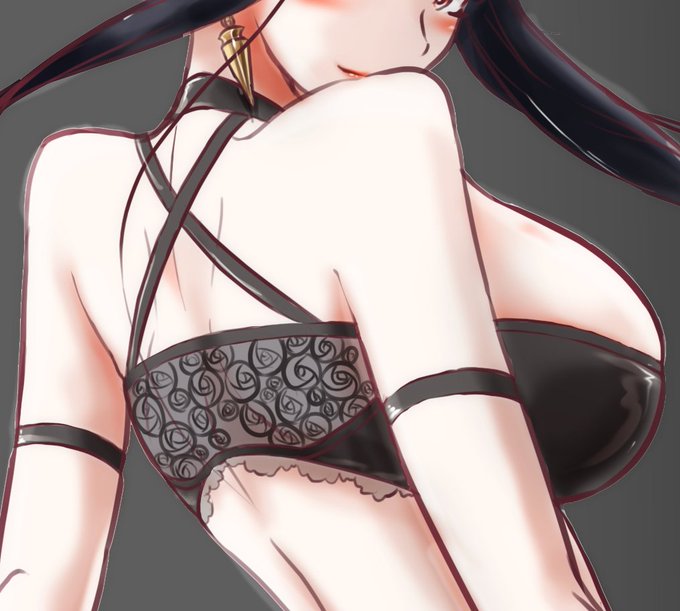 こういう透けてるデザインの下着描くの楽しい 