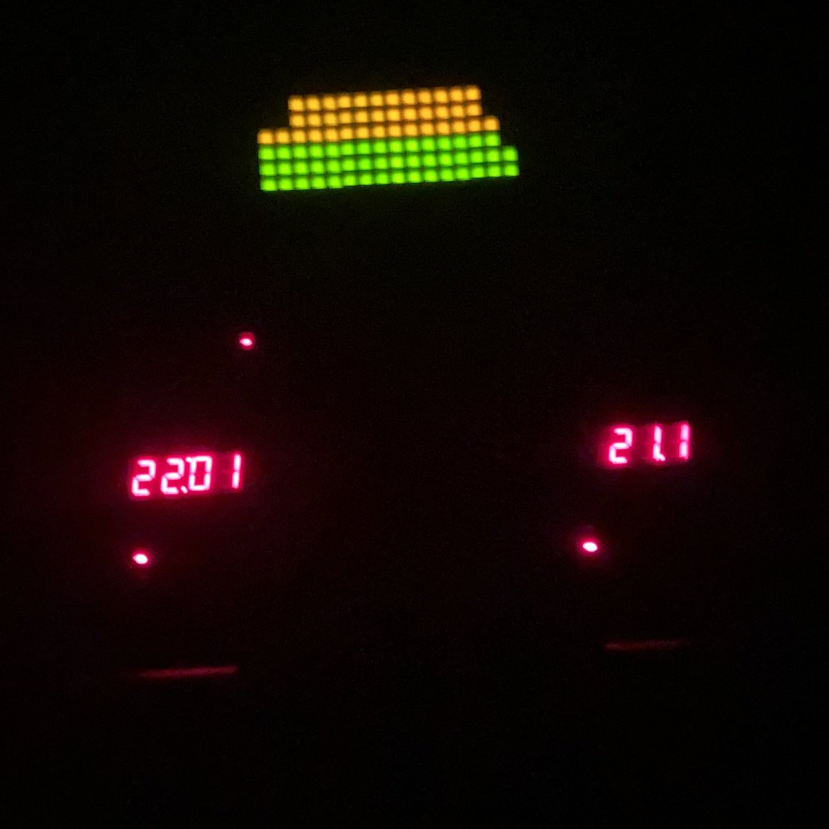 LeeVonSpotify's tweet photo. still goin hard at these 2 a days to prep for june 18th #grindset mentality #slimeset 🥱 https://t.co/tKQJAPyI9s