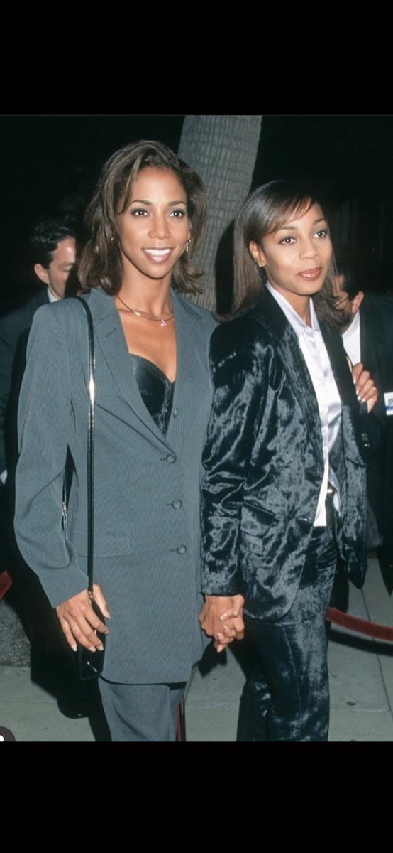 hollyrpeete tweet picture