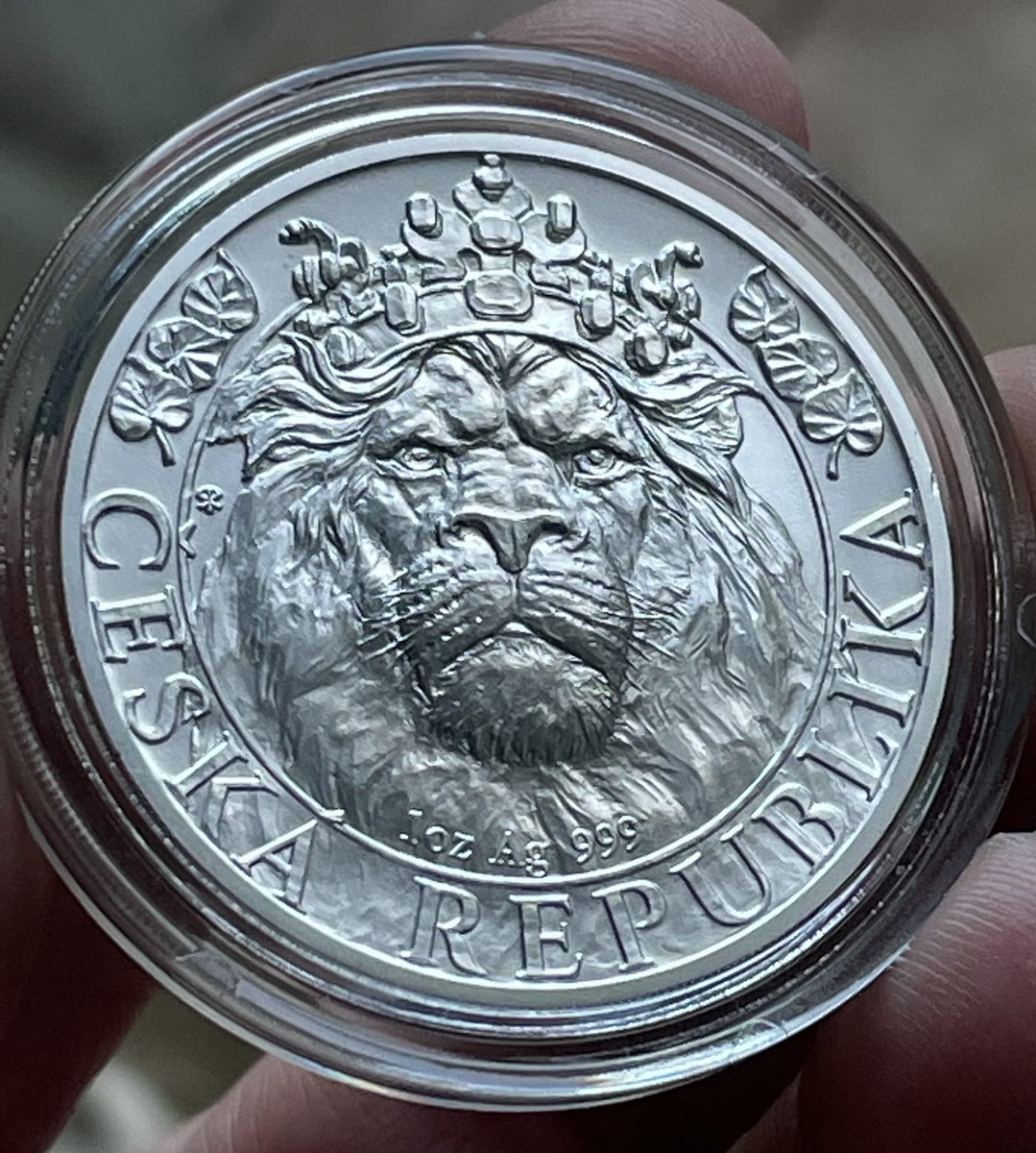 The 2022 1 oz silver Czech lion is 🦁🔥 #furrynumismatics