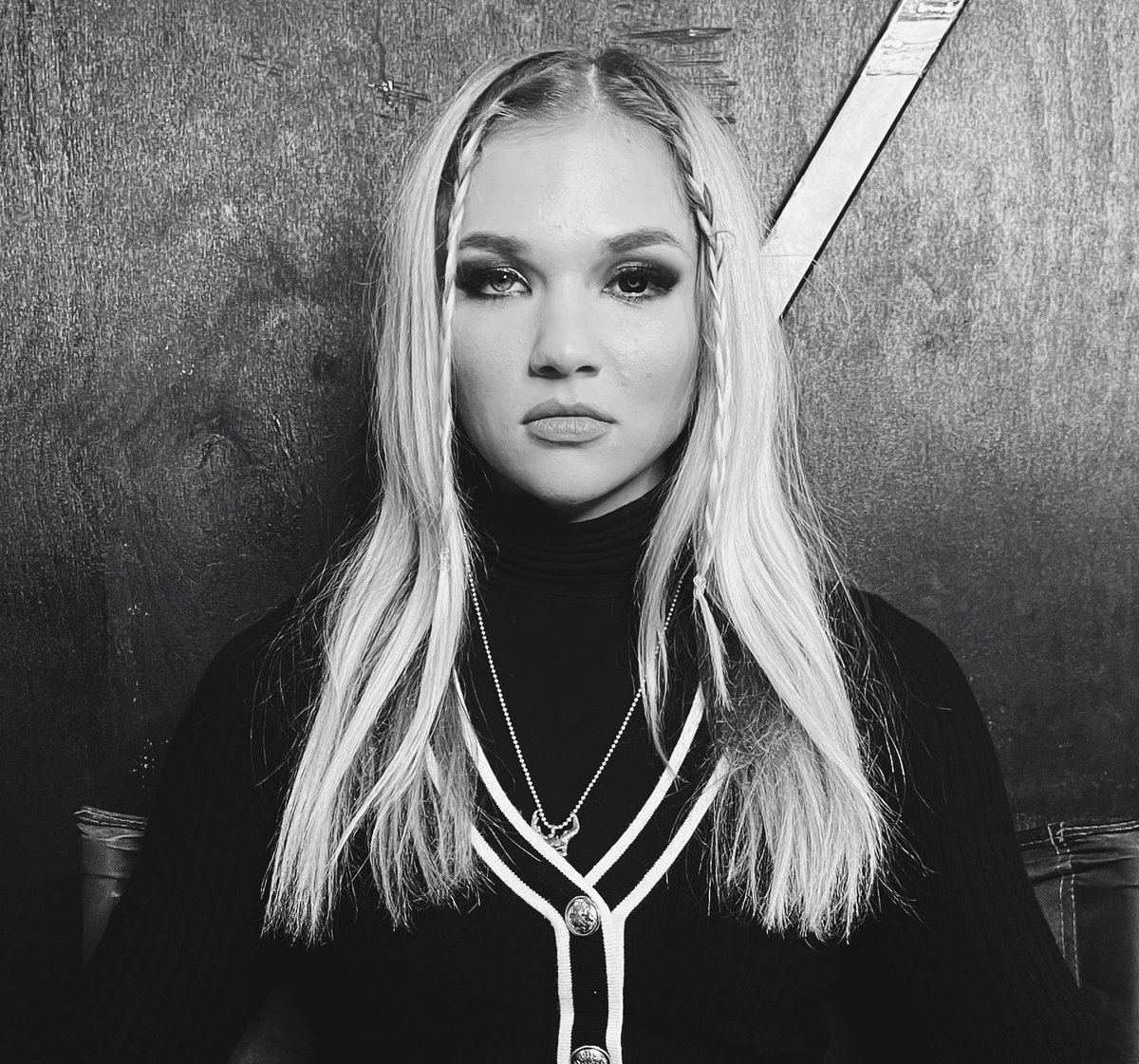 julia hart (@thejuliahart) on Twitter photo 