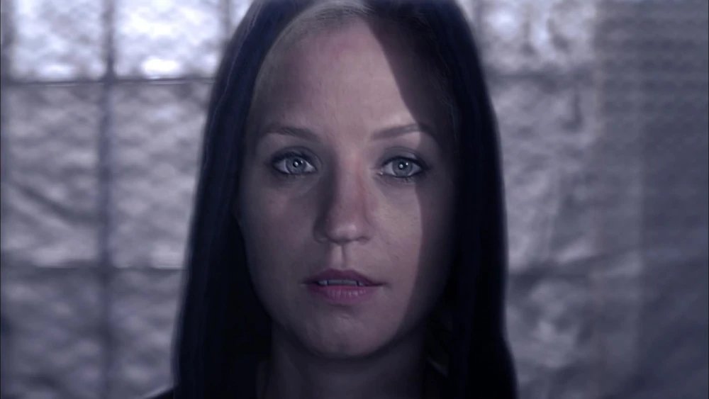 ThePLLWiki's tweet photo. GAme Over, ChArlotte. #12YearsOfPLL https://t.co/zkrmUj2HIV