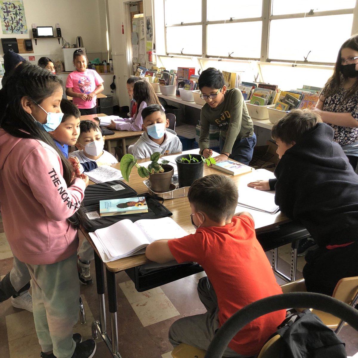 The ⁦<a href="/PPSConnect/">Portland Public Schools</a>⁩ ⁦<a href="/LentK8/">Lent K-8</a>⁩ 3rd Grade Scholars participated in the ⁦⁦⁦<a href="/vanportmosaic/">The Vanport Mosaic</a>⁩ Black Panther Party Legacy Tour of Albina w/ Mr. Kent Ford. Before, youth led a teach in on what they had learned about the BPP over the year for our comrades joining us.