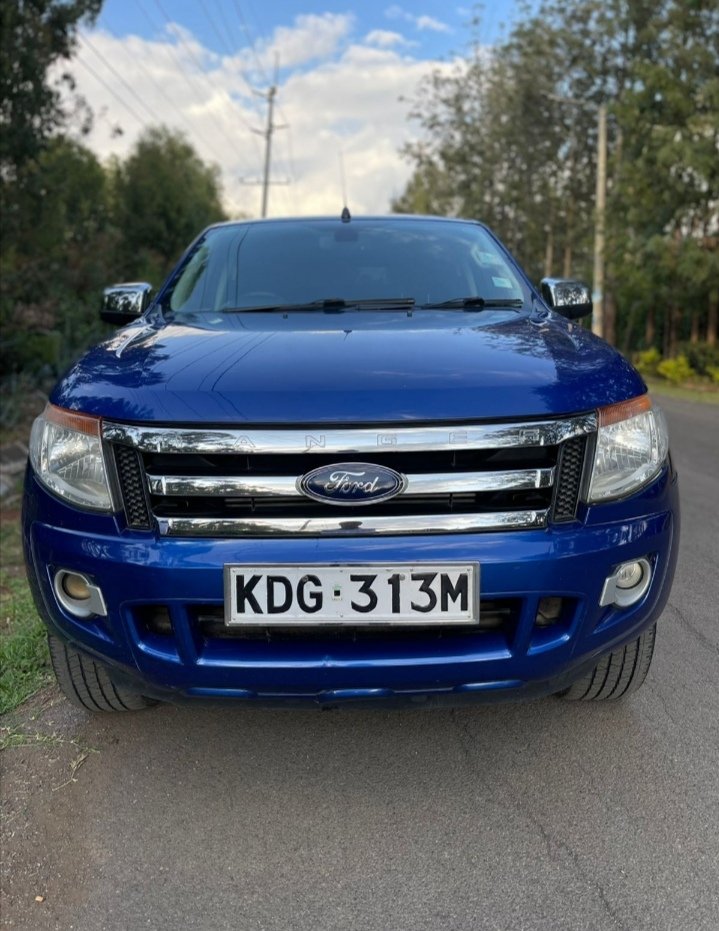Sapayian's tweet photo. 🔹2014 Ford Ranger XLT
🔹2200cc Diesel Turbo Engine
🔹6 speed Manual Transmission gearbox
🔹4WD
🔹Location - Nairobi
🔹Kshs 3,900,000
🔹Call 0794800612 https://t.co/8fRJVKwMq4