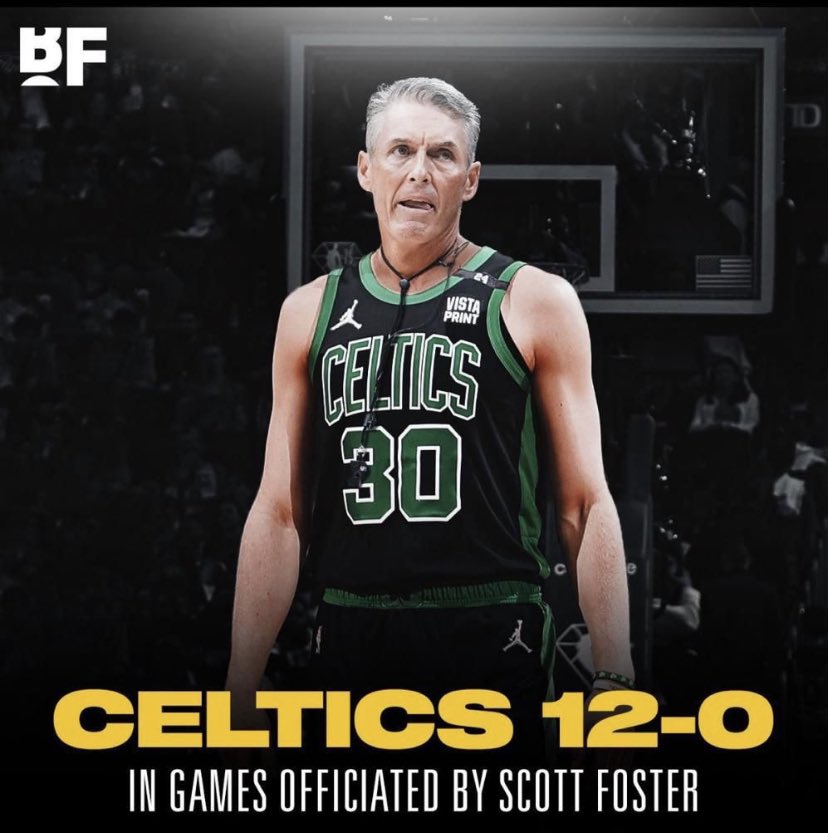 DimoGT99's tweet photo. Now 13-0. Curry gets 1 FT and picks up 3 fouls that were ridiculous and not called on the other side of the court. @NBA seems like someone should look into these shenanigans. Maybe he’s got a bet it two on the games 🤷🏼 https://t.co/a0S5Do9fDg